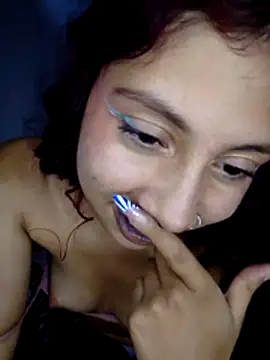 alejitaaa_machaadoo's Webcam Show