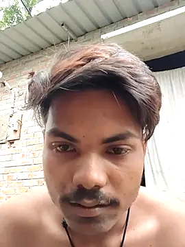 luck00y Pertunjukan Webcam