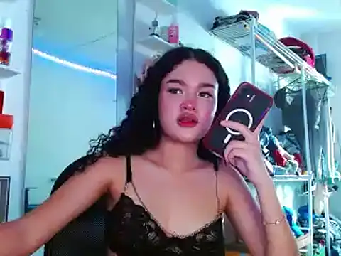 angel_lust1 élő XXX-chatje