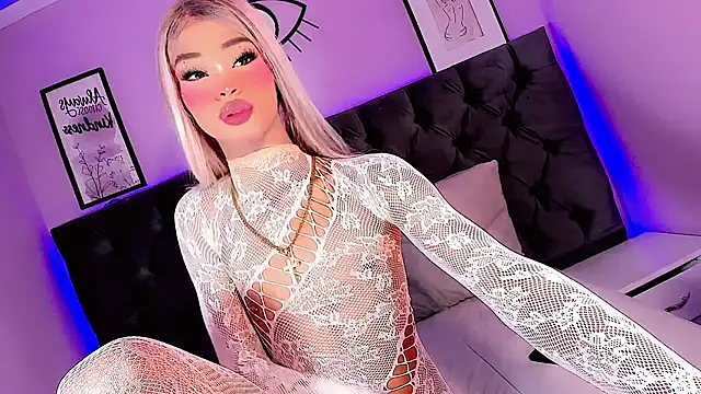 Kornylovee ওয়েবক্যাম শো