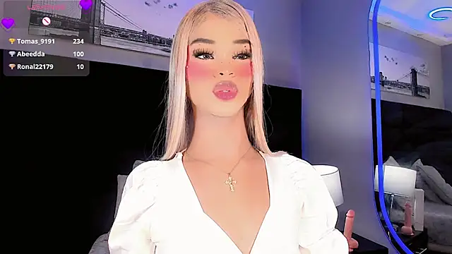 Kornylovee Webcamshow
