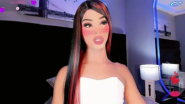 Kornylovee 在線直播表演
