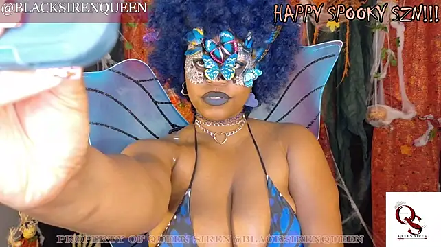 הופעת וובקאם של BlackSirenQueen