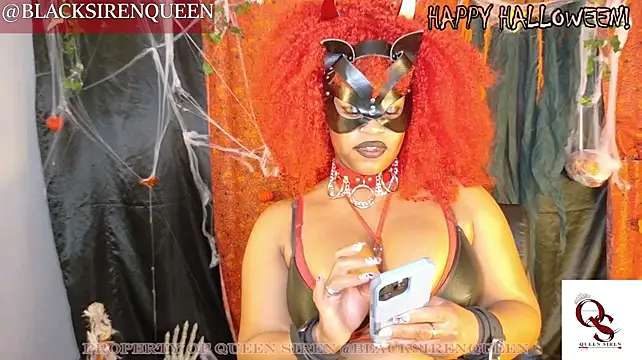 BlackSirenQueen Show in webcam