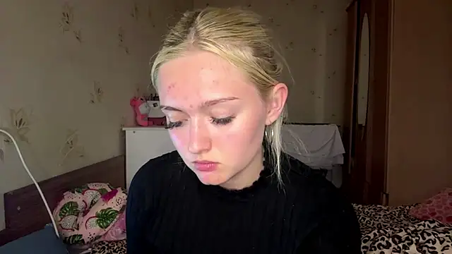Sophia_Blonde Webcam Show