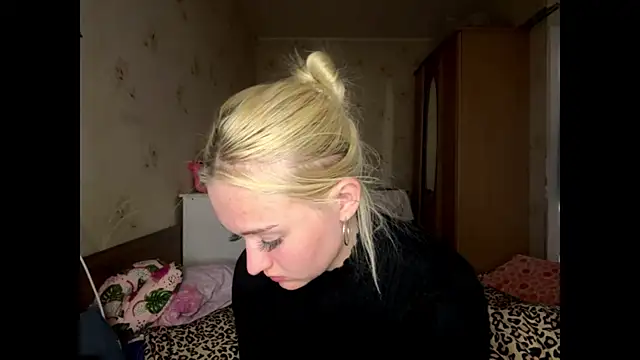 Sophia_Blonde Webcam-Show