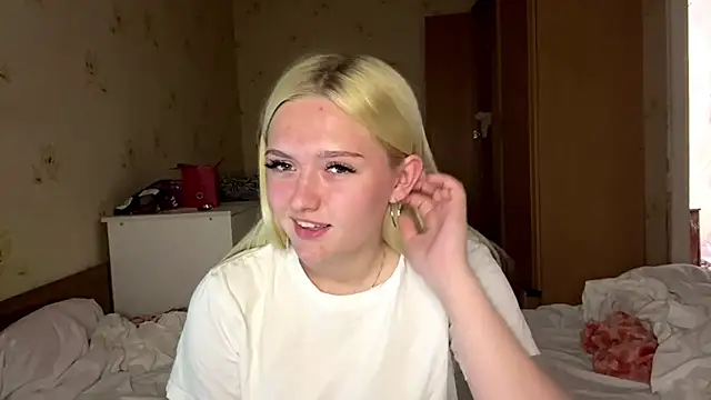 Chat XXX en directo de Sophia_Blonde