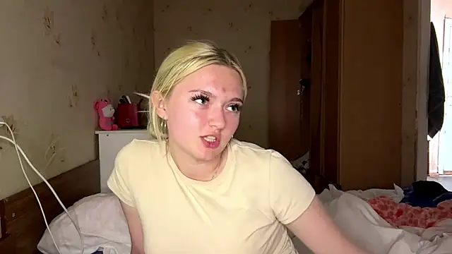 Sophia_Blonde Chat XXX in diretta
