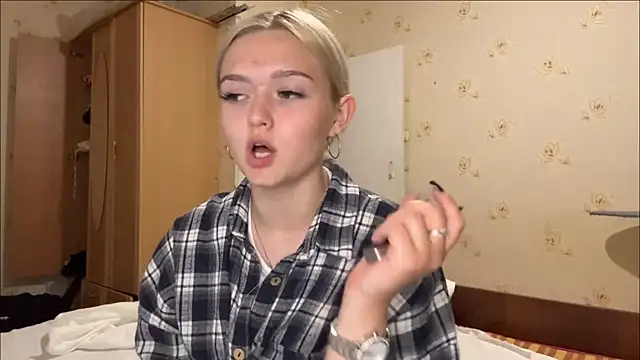 Sophia_Blonde's Live XXX Chat