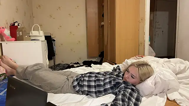 Sophia_Blonde Chat XXX in diretta