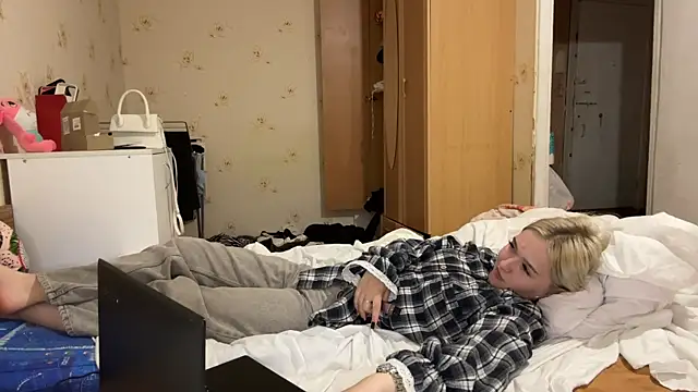 Sophia_Blonde 라이브 XXX 채팅