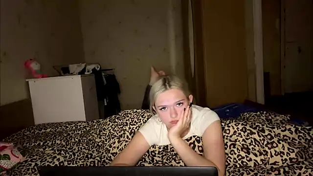 Sophia_Blonde's Live XXX Chat