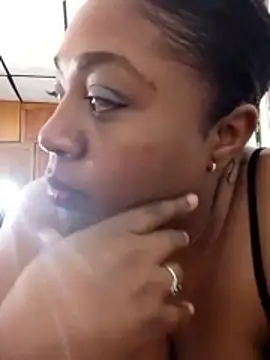 Mia-Victory Show Webcam