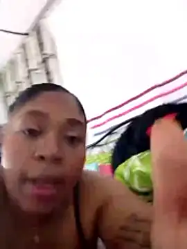 Show de Mia-Victory na webcam