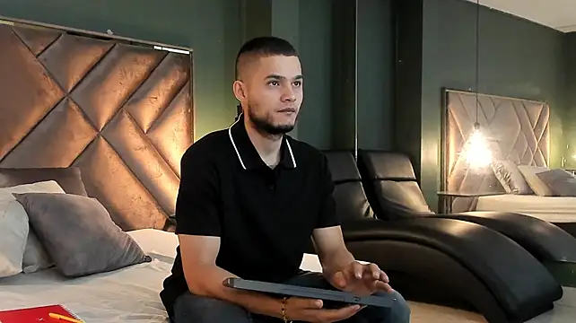 Joaho_Fernandez Show Webcam
