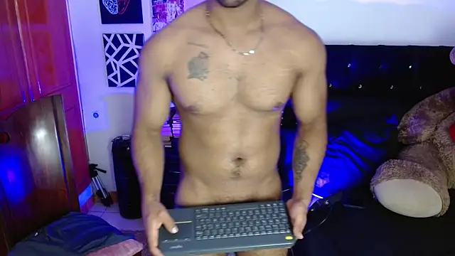 romanpearce_ Show Webcam