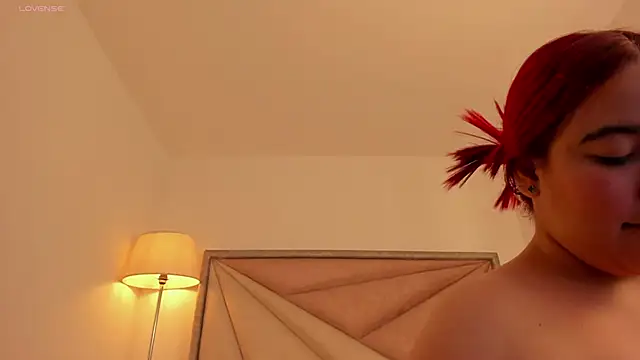 AfroditaVega_ Adlı Modelin Canlı XXX Sohbeti