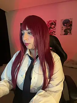 Pokazy przed kamerką – Hinataaa_