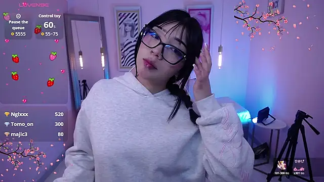 Soffi_x_x_ 라이브 XXX 채팅