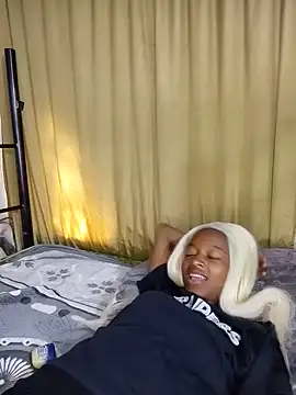 SexyPetite_22 webkamerás műsora