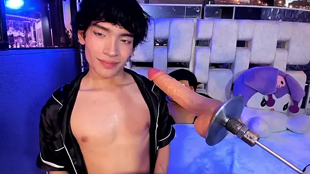 isaac_nova Show in webcam