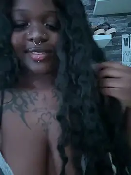 Nyla_xox Chat XXX live