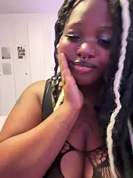 Nyla_xox 网络视讯表演