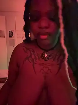 Chat XXX ao vivo de Nyla_xox