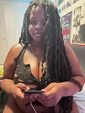 nylabbyugh – Naživo XXX chat