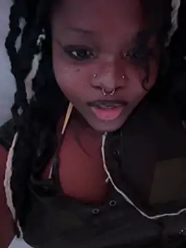 nylabbyugh's Webcam Show