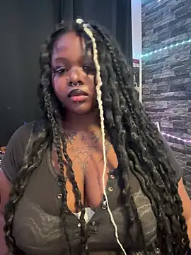 nylabbyugh's Webcam Show