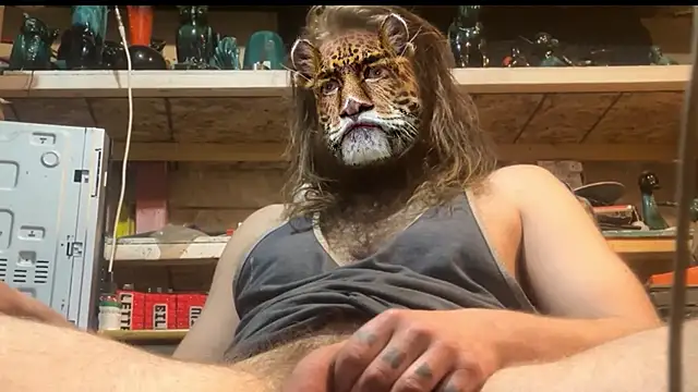 hairyhungnaughtyguy Webcam show
