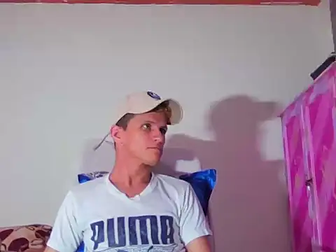 Webkamerová show alejandro_stone12