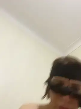 Ashwak_trans Webcam-Show