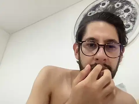 HornyPizzaBoyX Webcamshow