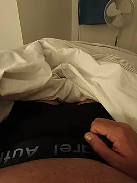Show modela Moncito na web-kameri
