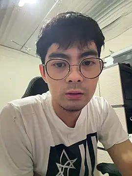 KevinZache 在線直播表演