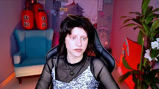 LidaDarknet's Live XXX Chat