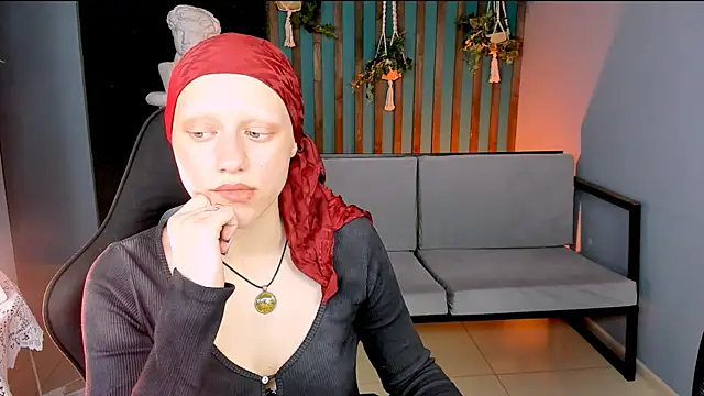 LidaDarknet's Live XXX Chat