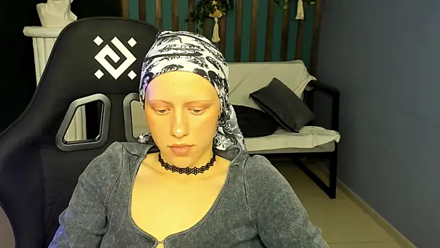 LidaDarknet's Live XXX Chat