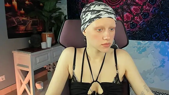 Chat XXX en directo de LidaDarknet