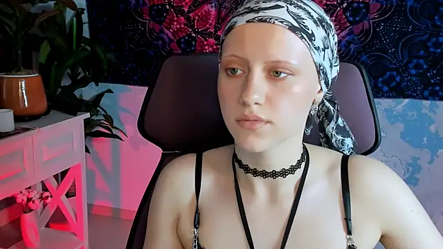 LidaDarknet's Live XXX Chat