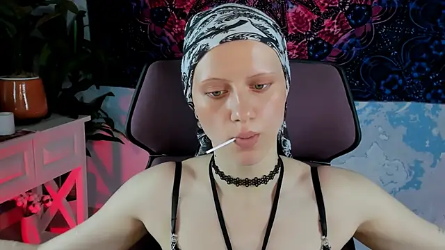 LidaDarknet's Live XXX Chat