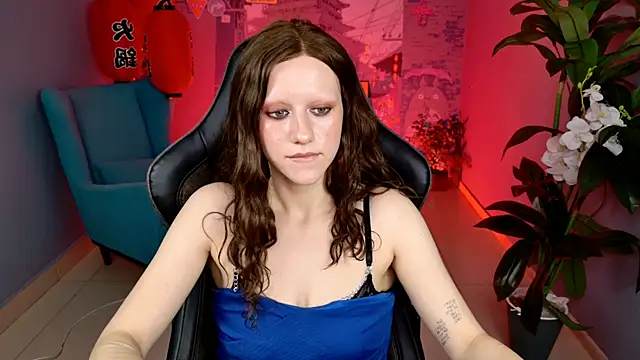 LidaDarknet's Live XXX Chat