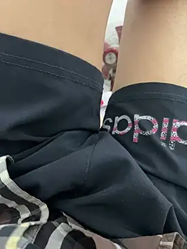 Pokazy przed kamerką – sweet_lollipop4