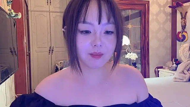 Chatroom XXX en direct de LongLongQueen