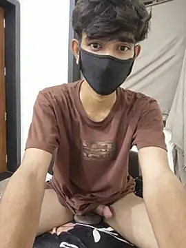 Pertunjukan Kamera Web its_coco72