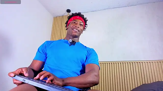 maxmuscle10 webkamerás műsora