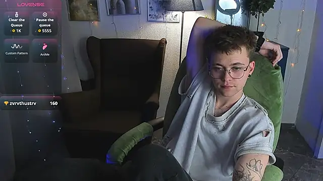 Thomas_Norton's Webcam Show