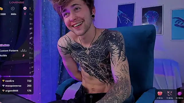 הופעת וובקאם של Thomas_Norton